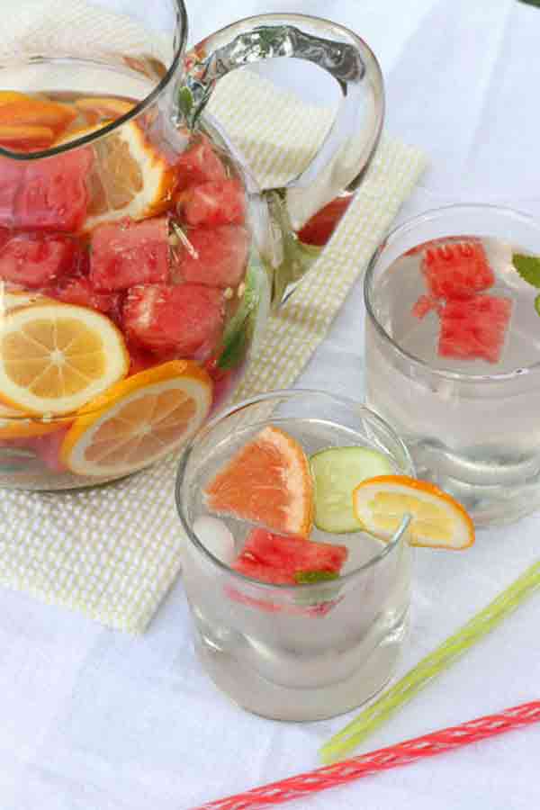 Refreshing, Nourishing Vitamin Water