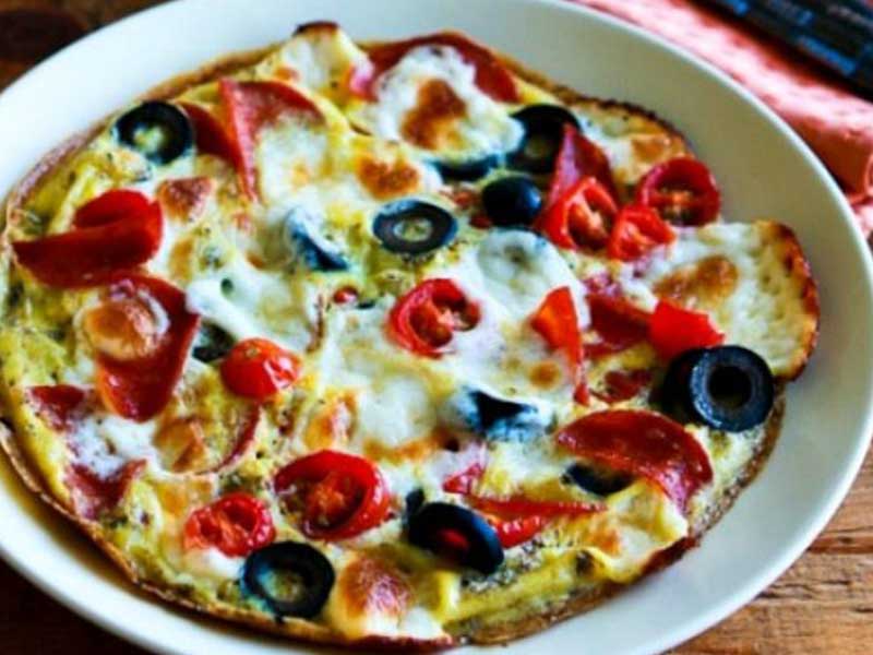 Egg Crust Breakfast Pizza   