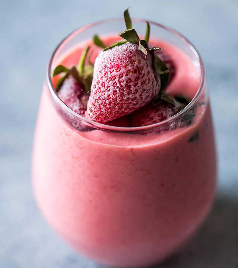 Strawberry Greek Yogurt Smoothie     