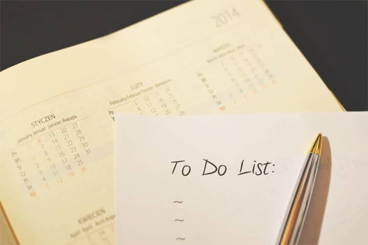 make daily to-do lists — the night before